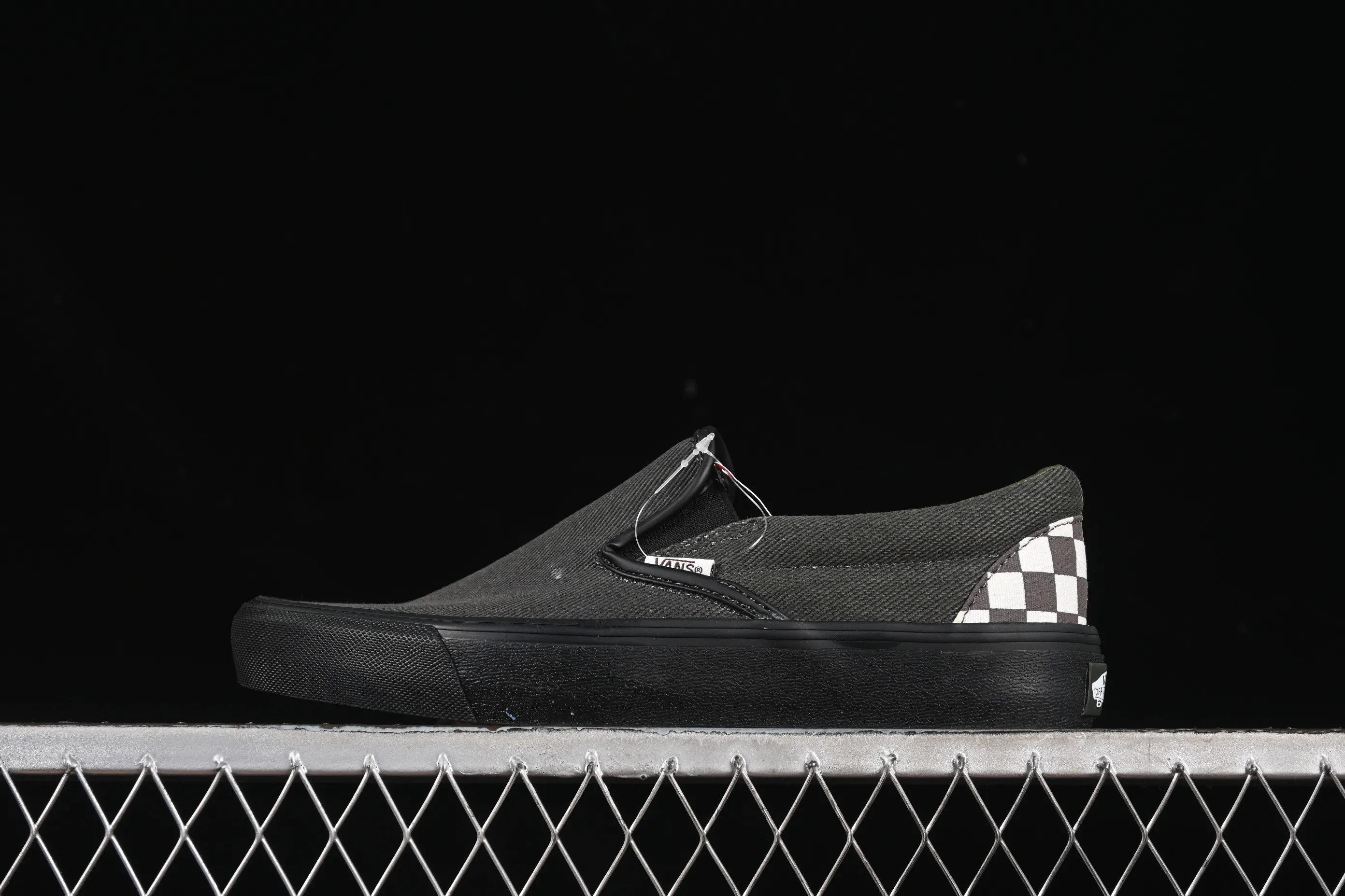 All categories Vans Vans series Vans Low Vans low-top Vainl Archive x Vans Classic Slip-On joint model Vans low-top casual sneakers VN000BVZRUX